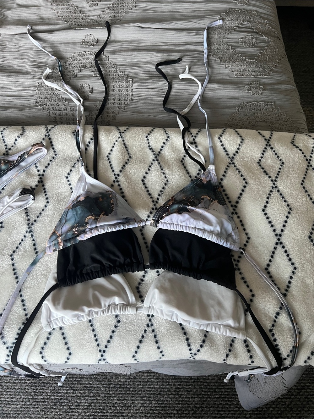 Bikini Bundle!πβοΈ - Picture 3 of 4